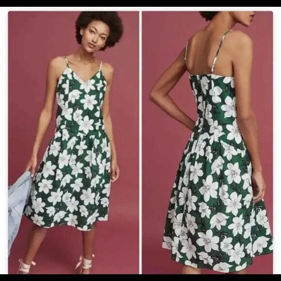 Anthropologie Dresses & Skirts - NWT J.O.A. Anthropologie floral midi dress